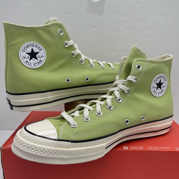 Converse Men’s A04585C CHUCK 70 HI
VITALITY GREEN/EGRET/BLCK High Tops Sneakers - Picture 6 of 16